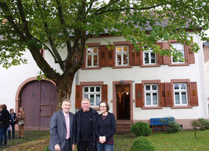Landrat mit Ehepaar Petry