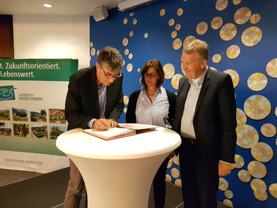 Interkommunale Zusammenarbeit_Unterzeichnung Kooperationsvertrag