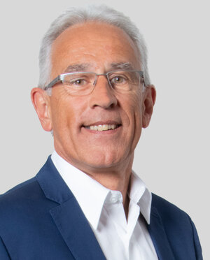 Portrait-Reinhold-Bruch-2023 Portrait-Reinhold-Bruch-2023