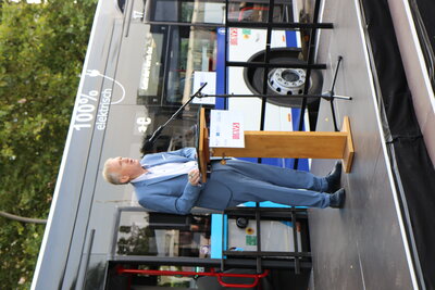 Vorstellung E-Busse, Landrat Lauer