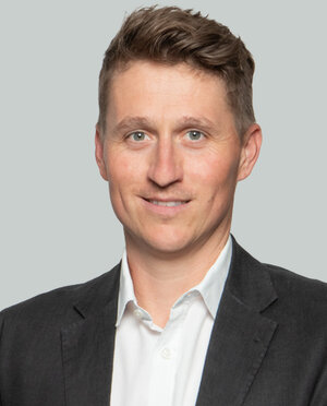 Portrait_Manuel-Bauer