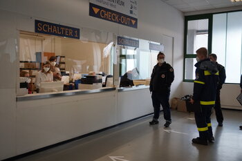 Impfzentrum Saarland-West_Wartezone 2 und Check out