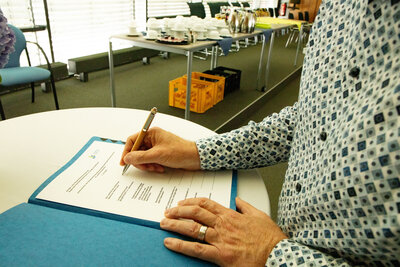 Unterzeichnung der Kommissionsvereinbarung_IMG_3309