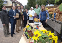 1. Regionalmarkt-Stand der Familie Gammel