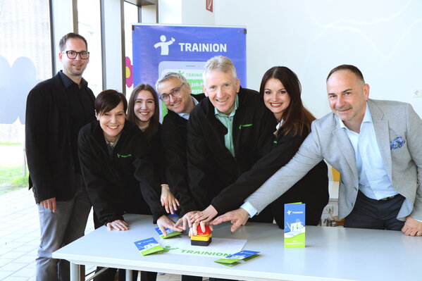 Trainion5