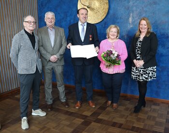 Verleihung_Verdienstmedaille_Jörg Sonnet