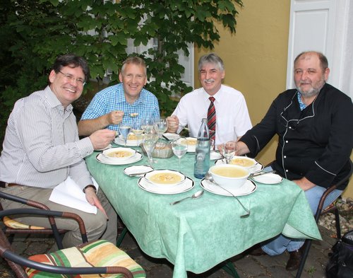 Landrat im "Alten Pfarrhaus"