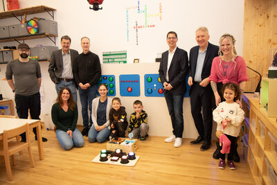 Entdeckerwand-Kita-Kinderland