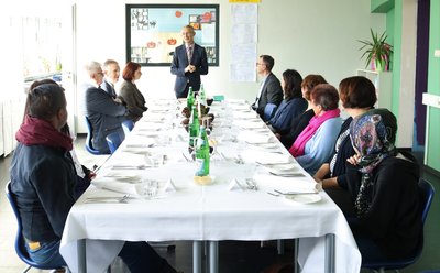 Kochen_mit_dem_Profi_ Begrüßung_Schulleiter_Ulrich