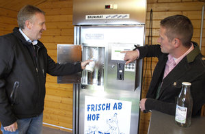 Milchtankstelle auf dem Dionshof 